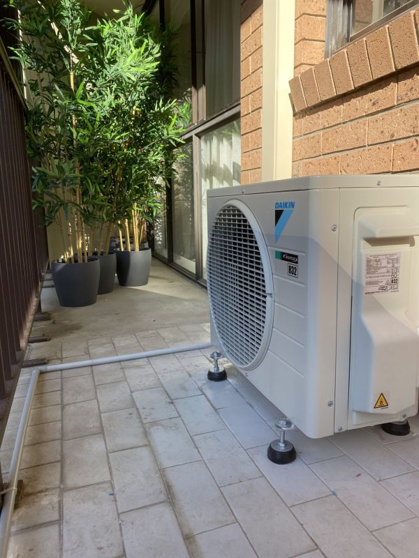 daiken-air-conditioning-unit
