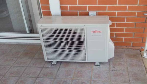 fujitsu-air-conditioning-unit